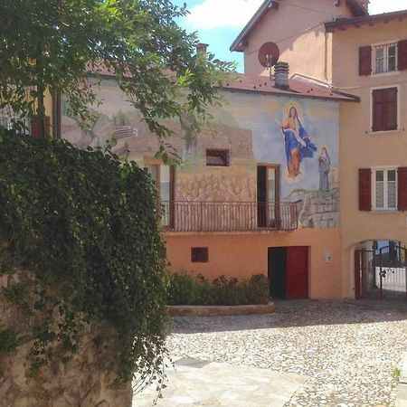 Contempora Apartments - Ca' Brenta Garden サン・フェデーレ・インテルヴィ エクステリア 写真